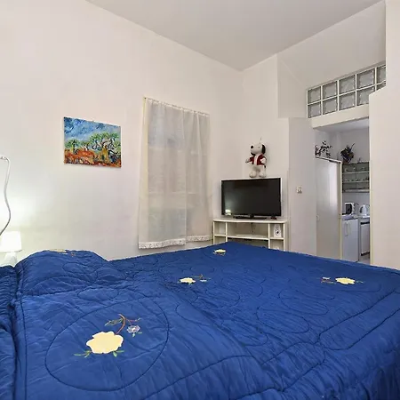 Fuer 2 Personen Ca 21 Qm In Pula, Istrien Istrische Riviera *