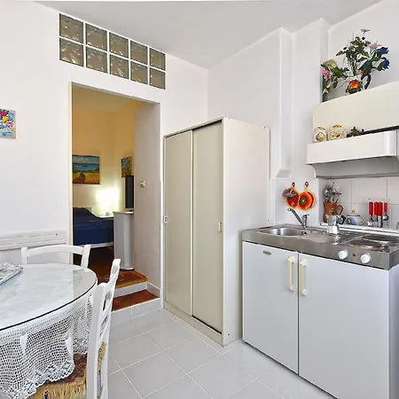 Fuer 2 Personen Ca 21 Qm In Pula, Istrien Istrische Riviera Apartment